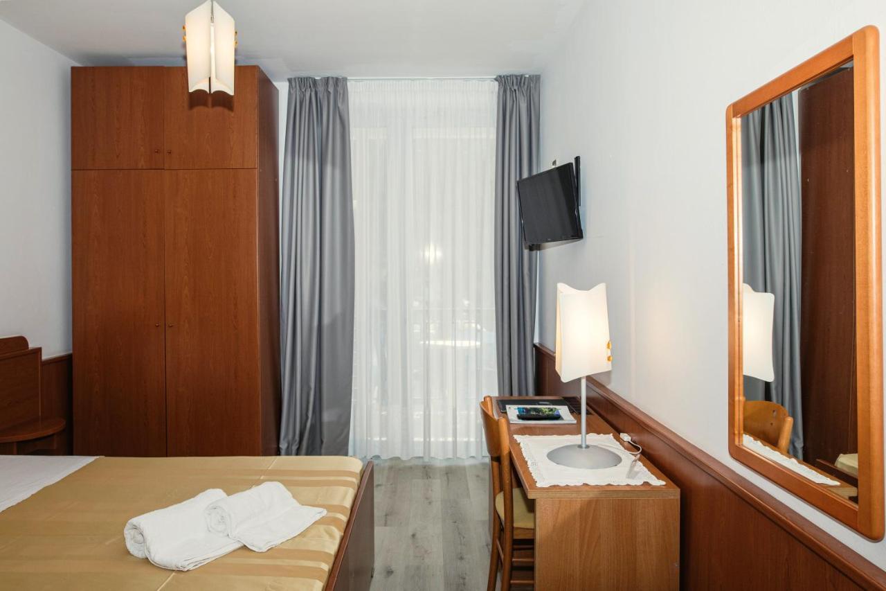 ביביונה Hotel Leonardo Da Vinci Wellness Spa מראה חיצוני תמונה