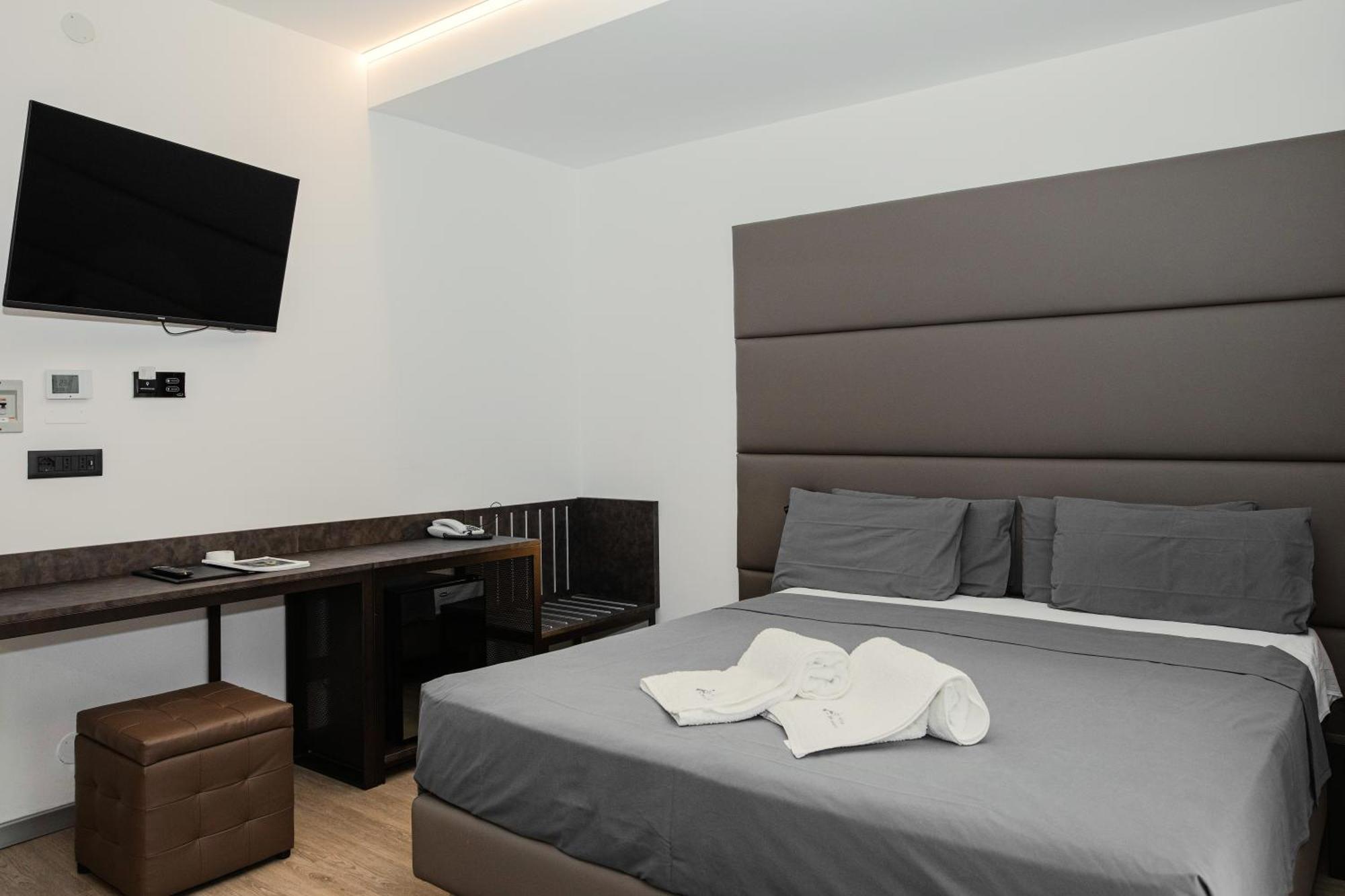 ביביונה Hotel Leonardo Da Vinci Wellness Spa מראה חיצוני תמונה