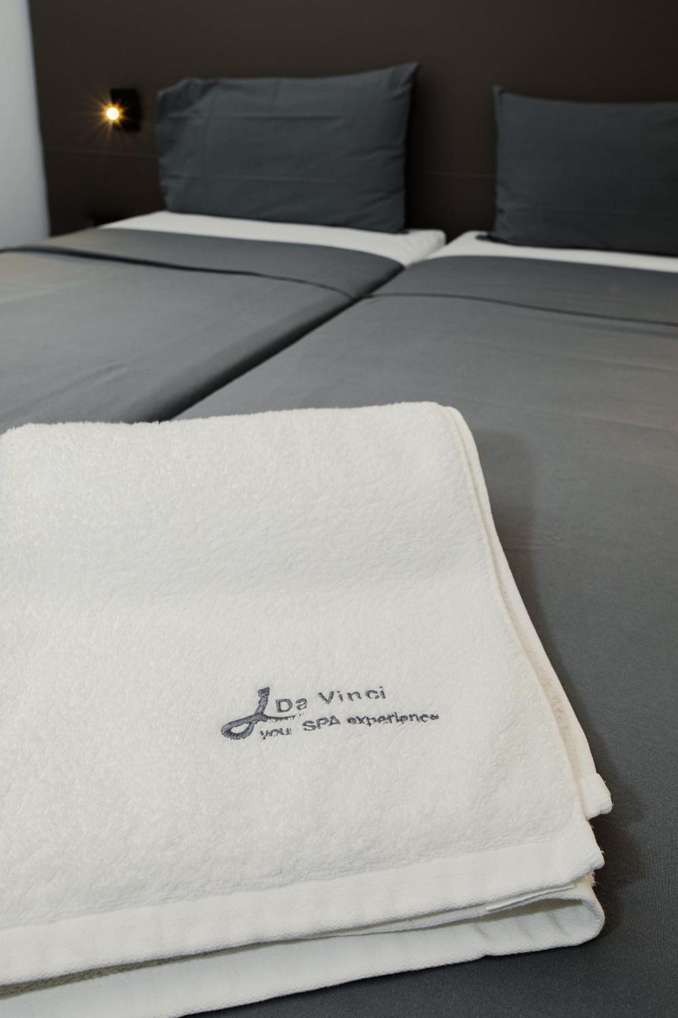 ביביונה Hotel Leonardo Da Vinci Wellness Spa מראה חיצוני תמונה