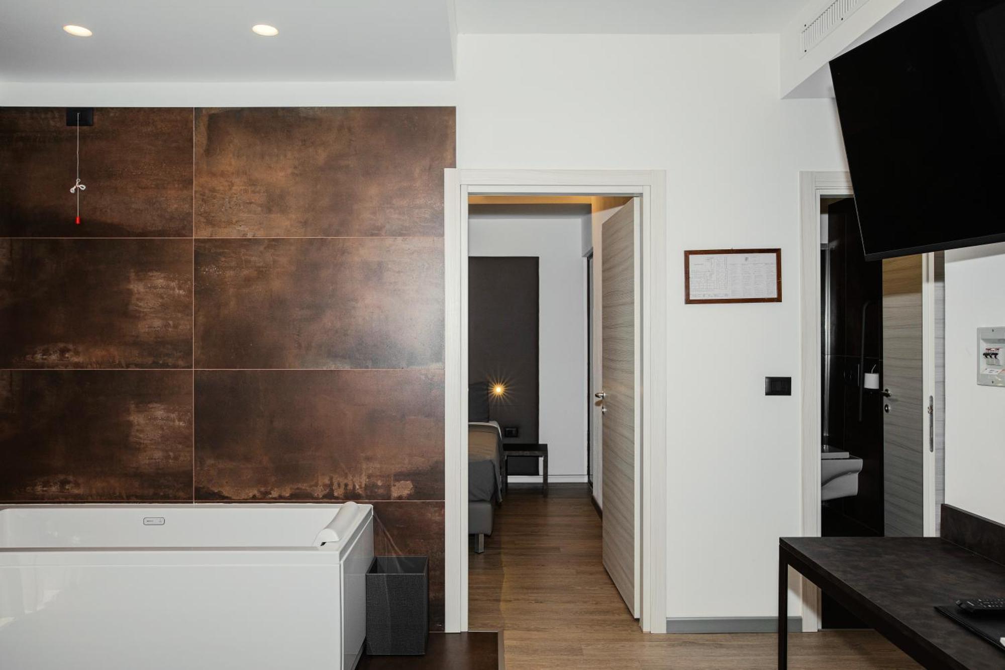 ביביונה Hotel Leonardo Da Vinci Wellness Spa מראה חיצוני תמונה